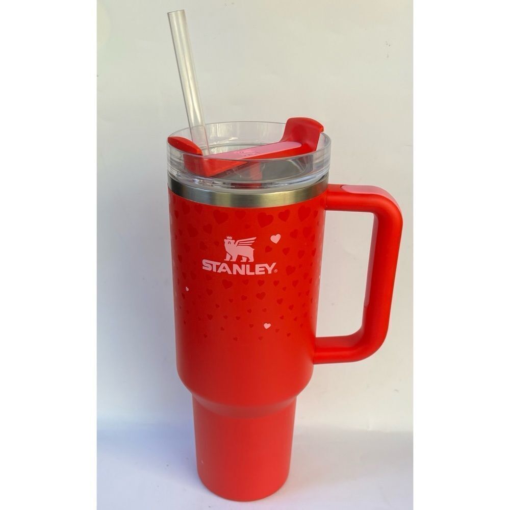 Stanley Target Exclusive Valentine's Day 2025 Ruby Hearts 40oz Tumbler - Picture 3 of 9